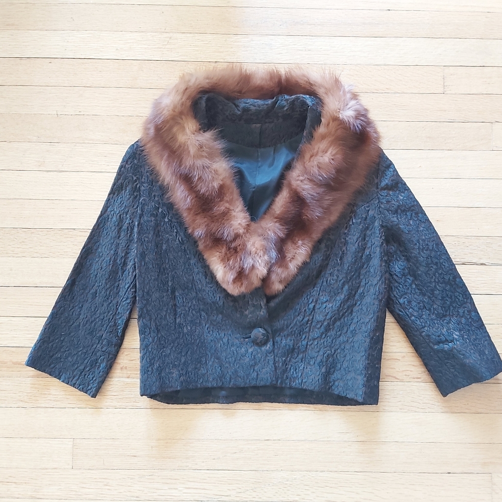 Vintage jacket with red fur collar